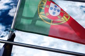 Bandeira nacional da república portuguesa (pt); Portuguese 1 4 Gw Solar Tender With 0 045 Kwh Ceiling Receives 10 Gw Of Applications Pv Magazine International