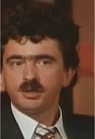 Lepa Brena u filmu Tesna koža 1 (1982)