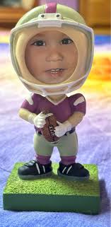 I have this beautiful, three piece sectional from Crate and Barrel, used  but in like new condition! No stains, tears or structural damage. Very Good  Quality Frame and upholstery. Smoke free/Per free