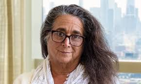 Amanda Sawa's Instagram, Twitter & Facebook