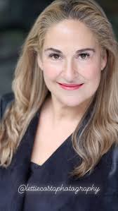 Thanks for new headshots @lettiecosteaphotography