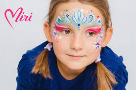 Www Kinderschminken Miri De Kinderschminken Elsa Elsa Eisprinzessin Kinderschminken Eisprinzessin Ki Kinderschminken Kinder Schminken Kinderschminken Elsa