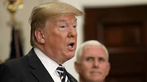 Trump signs Dodd-Frank rollback