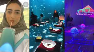 زيارة يارا النملة الى اغلى واكبر مطعم في العالم في الرياض بموسم الرياض Sublimotion Restaurant Youtube