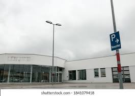 Car dealers that deal with bankruptcy. Stockfoto Und Stockbild Portfolio Von Max Pelikan Shutterstock