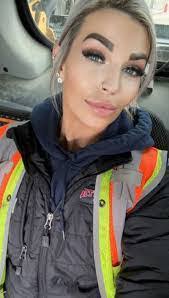 Robert Donithan's Instagram, Twitter & Facebook