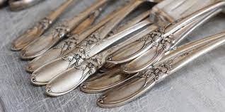 Check spelling or type a new query. 10 Moyens Naturels Pour Nettoyer L Argenterie Et Objets En Argent