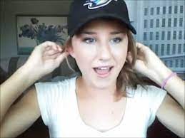A Video Showing You 4 Ways To Do Your Hair When Wearing A Baseball Cap Hat That I Think Look Really Good Hair Hair Beauty Hair Envy