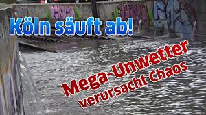 Köln | in köln schließt die stadt die kundenzentren in rodenkirchen und in chorweiler, weil diese vom unwetter schwer betroffen sind. Mega Unwetter Sorgte Fur Chaos In Koln Youtube
