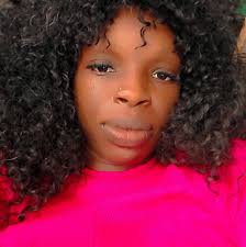 Fausto and Nuria as a power couple in Telemundo series