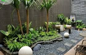 Namun tidak hanya itu dekorrumah juga menyajikan informasi menarik lainya seputar desain rumah minimalis. Sangat Mudah 5 Konsep Taman Yang Cocok Untuk Lahan Sempit