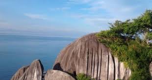Sunan drajat , ms 1470'de doğdu. Makam Sunan Drajat Menikmati Wisata Religi Di Lamongan Tempat Me