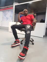 Hqm & the vizzow beatz). Facebook