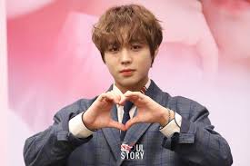 Oneuldo mugeoun momeul ireukyeo chagaun mul han mogeumeul deurikyeo. Indonesia Park Ji Hoon Fan Con Asia Tour 360 In Jakarta Press Conference The Seoul Story