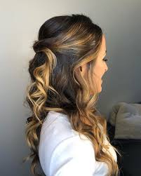 Wavy, beachy hair is a low maintenance look that is very trendy at the moment. 30 Bridal And Short Braided Hairstyles Sensod