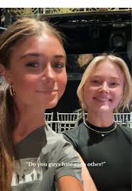 Rylee Arnold Usc Football Player