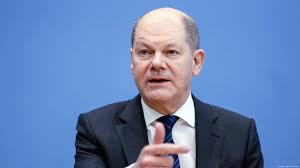 Online trolls direct sexist hatred at Annalena Baerbock – DW – 05102021