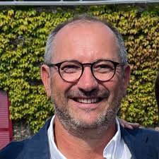 merci aux 98 délégués des associés de la coop Arterris d'avoir voté la  résolution de l'ag de ce jour enterinant mon départ du conseil  d'administration après 25 ans d'engagement et de partage.