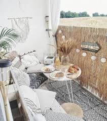 This year, we have focused on exploring the each month, we offer something special for the ikea family members. Confinement 15 Astuces Pour Amenager Sa Terrasse Ou Son Balcon