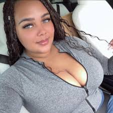 Who wants to travel to Colombia or has tips for a 7-10 day trip?