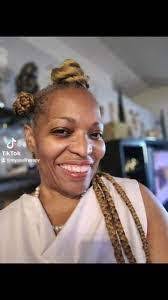 Rebecca Hyson's Instagram, Twitter & Facebook