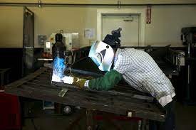 Carry on trailer is located in montross city of virginia state. Montross Manufacturer S Need For Welders Sparks Hands On Classes Business News Fredericksburg Com