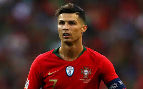 Who is cristiano ronaldo's girlfriend? Cristiano Ronaldo S Infection Runs The World In The International Press Jornal Economico