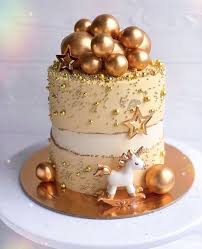 Pin By Fatoumata On Cakes In 2020 Baby Birthday Cakes Beautiful Birthday Cakes Cake Decorating