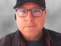 2025 Artist Insights: Christmas Window #23