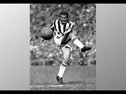 Бониперти джампьеро / giampiero boniperti. Giampiero Boniperti Il Sire Di Barengo Youtube
