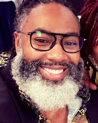 51 years old, where??????? 🎉🎂🥳🎈Happy Birthday to my  homie-lover-friend…a.k.a the best husband ever! Cakes, you bring life to my  life and I'm so glad you were born!! Happy Birthday, old guy 😝