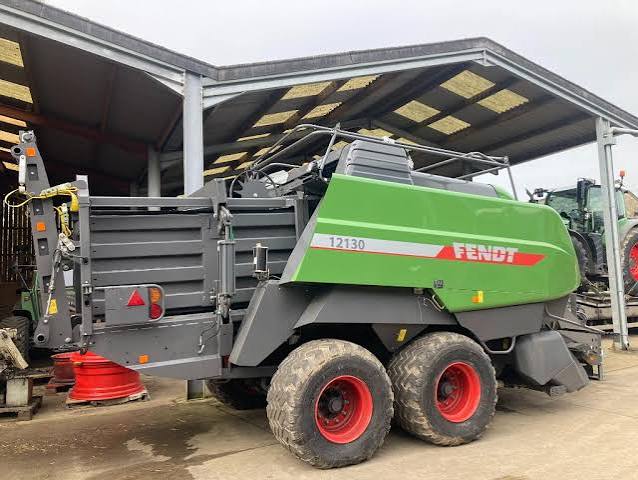 Fendt 12130 Baler