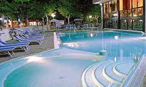 Comfy bed, good pillows, great shower, great air conditioning, great customer service. Cattolica Italien Cattolica Urlaub An Der Italienischen Adria Kuste In Hotels Mit Last Minute Angebote