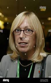 Tony blair addresses hi-res stock photography and images