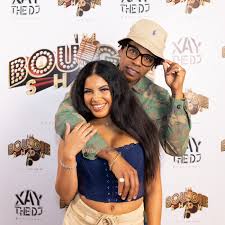 Maya Farrell Interview - Regretting Her Anal Scenes? Being A Nerdy Girl  Prior To Porn? First BBC? - The Bougie Show - Podcast en iVoox