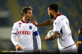 João pereira ima 36 godina joão pereira aktualne statistike i statistike za cijelu karijeru, sofascore ocjene igrača uživo, heatmap. Polemica No Trabzonspor Joao Pereira Proibido De Treinar Rescisao Avanca Zerozero Pt
