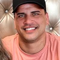 Chris Marez's Instagram, Twitter & Facebook