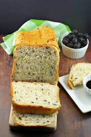 Bread Machine Onion Olive Bread Food Meanderings Recipe Olive Bread Vegan Bread Machine Recipe Bread Recipes Homemade