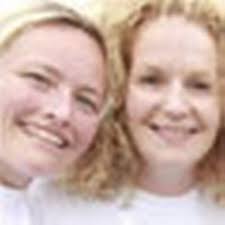 Women run Race for Life in memory of inspirational colleague Carolyn Wyatt 