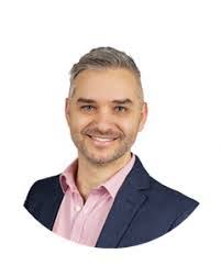 Kareena Johnson's Instagram, Twitter & Facebook