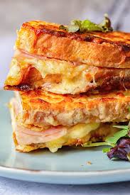 Classic Croque Monsieur Sandwich Made The Easy Way Delicious Sandwiches Croque Monsieur Easy Grilled Cheese