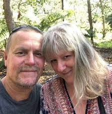 Book about growing up in Syndal High