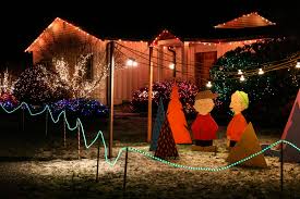 For over 30 years, clifton mill has celebrated the christmas season in a very special way. Couple S 30 000 Christmas Lights South Whidbey Record