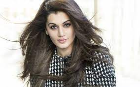 50 Half-Nude Taapsee Pannu Photos| Hot Taapsee Pannu Pics