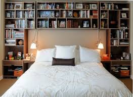 Testiera letto a s parsa from testiera letto libreria , source:pinterest.it nuevo papel pintado armani refined structures dise±o from testiera letto libreria , source:pinterest.com.mx. Idee Contenitori Camera Letto 10 Idee Per Piccole Camere Da Letto Design Della Camera Da Letto Interni Camera Da Letto