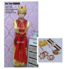 Unsur tari kidang di antaranya ada gerak tari, busana tari, tata rias tari, dan iringan tari. 1set Tari Kidang Shopee Indonesia