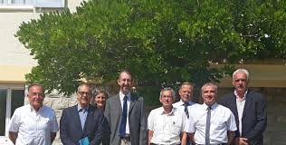 Voir également les annonces disponibles en livraison. Deplacement D Olivier Jacob Prefet Des Alpes De Haute Provence Dans L Arrondissement De Castellane Actualites Accueil Les Services De L Etat Dans Les Alpes De Haute Provence