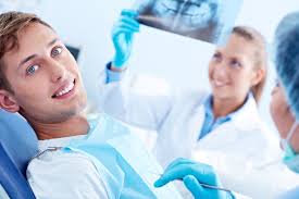 What Does a Cosmetic Dentist in Federal Way Do?