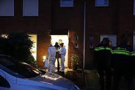 De twee broers uit almelo die verdacht worden van betrokkenheid bij de dood van de veertienjarige lotte lees ook verdachte broers in zaak almelo hadden allebei relatie met overleden lotte (14). Drie Verdachten In Zaak Overleden Lotte 14 Zijn Vader En Zoons Binnenland Ad Nl