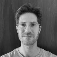 Alex Western's Instagram, Twitter & Facebook